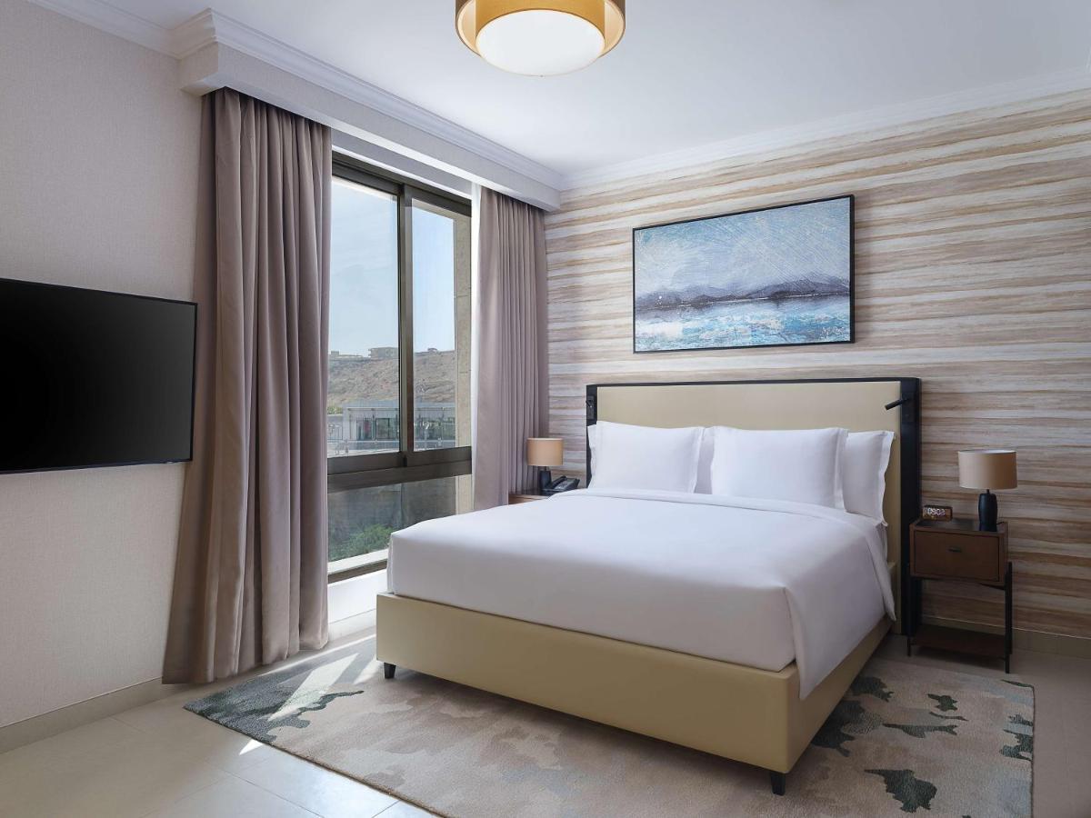 Doubletree By Hilton Muscat Qurum Exterior photo