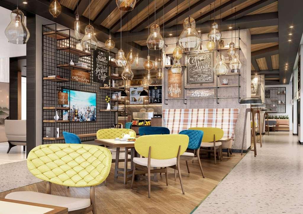 Doubletree By Hilton Muscat Qurum Restaurant photo