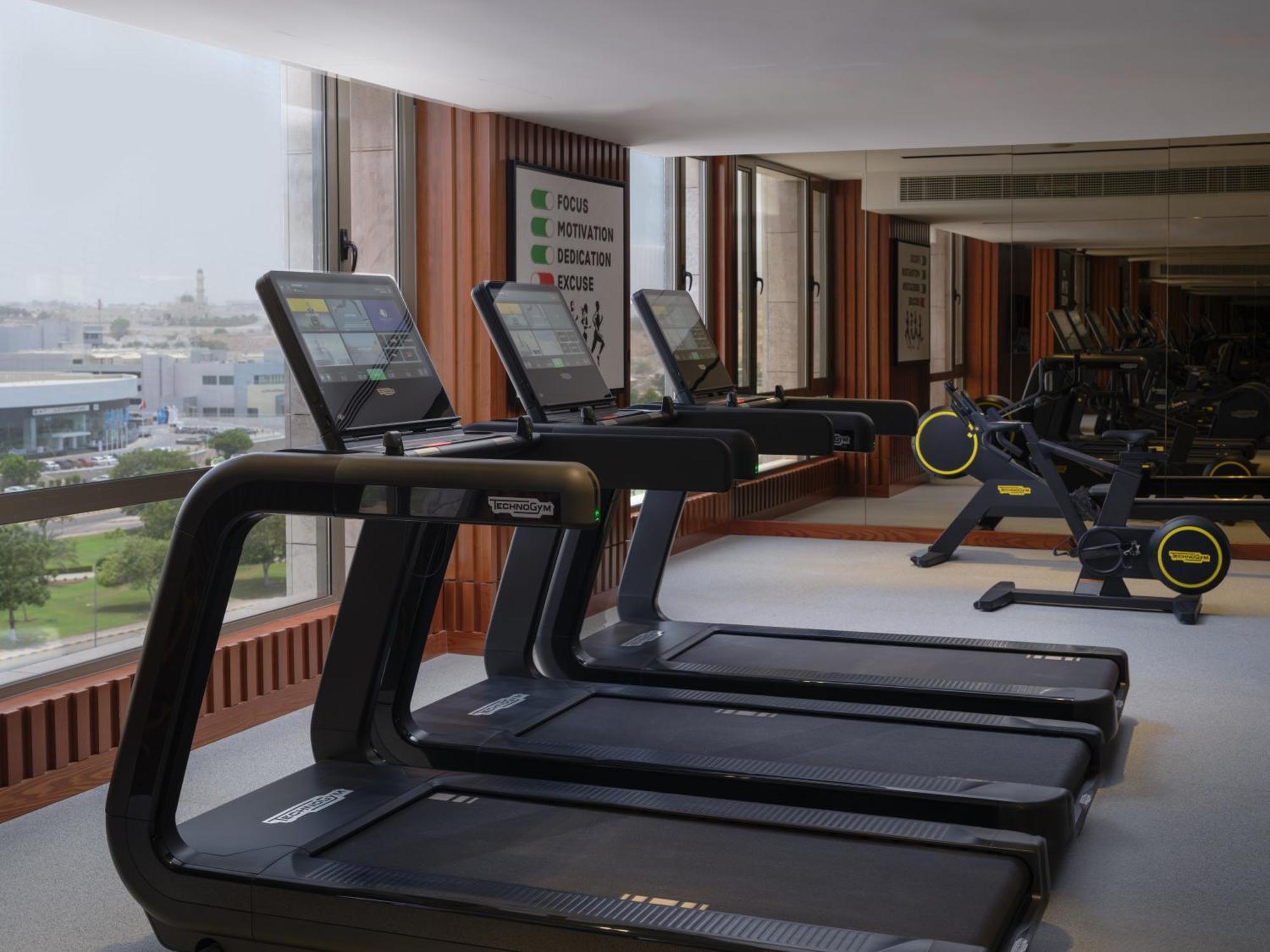 Doubletree By Hilton Muscat Qurum Exterior photo